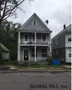 930 Davis Ter, Schenectady, NY 12303 photo 1