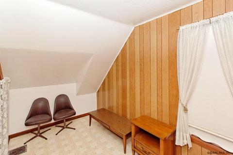 818 Beaver St, Schenectady, NY 12308 photo 16
