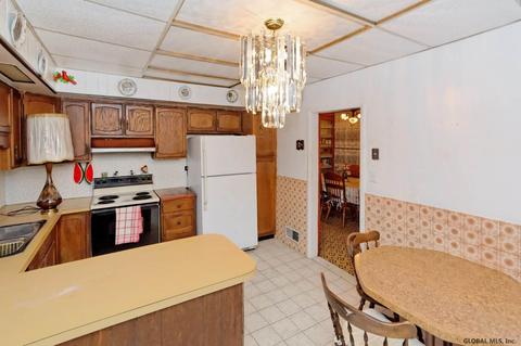 818 Beaver St, Schenectady, NY 12308 photo 8