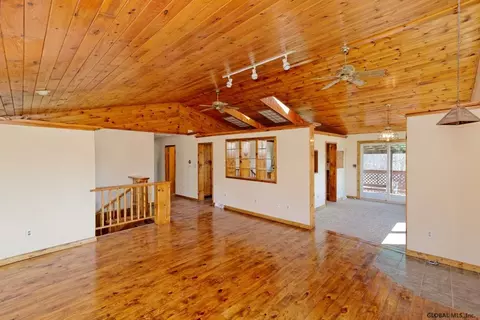 268 Pleasant Valley Rd, Argyle, NY 12809 photo 7