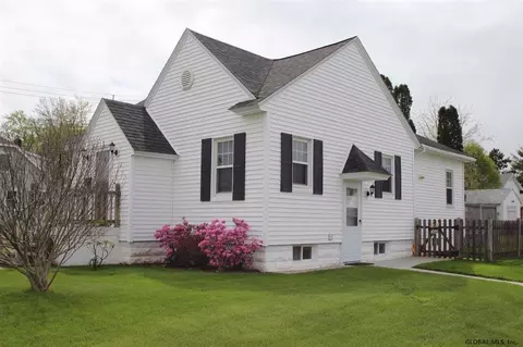 1100 Trinity Ave, Schenectady, NY 12306 photo 3