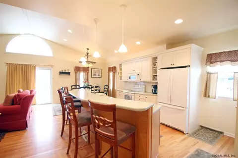 1100 Trinity Ave, Schenectady, NY 12306 photo 11