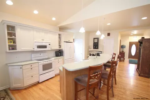 1100 Trinity Ave, Schenectady, NY 12306 photo 12