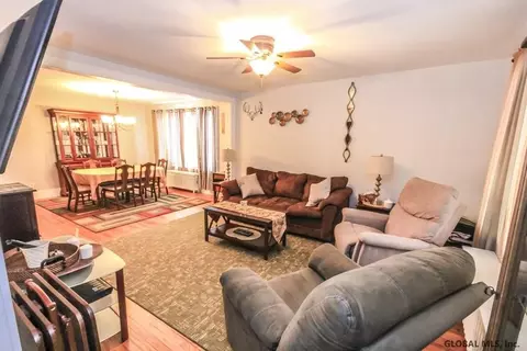 1306 Richard St, Schenectady, NY 12303 photo 10