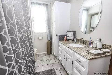 1306 Richard St, Schenectady, NY 12303 photo 14