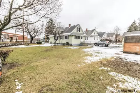 1306 Richard St, Schenectady, NY 12303 photo 24