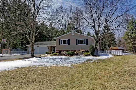 4 Ho Hum Ln, Saratoga Springs, NY 12866 photo 23