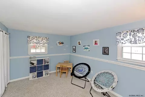 4 Ho Hum Ln, Saratoga Springs, NY 12866 photo 18