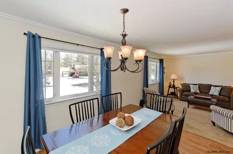 4 Ho Hum Ln, Saratoga Springs, NY 12866 photo 12