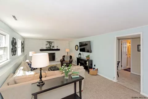 4 Ho Hum Ln, Saratoga Springs, NY 12866 photo 5