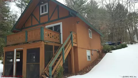13 High Point Rd, Corinth, NY 12822 photo 3
