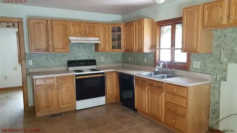 13 High Point Rd, Corinth, NY 12822 photo 12