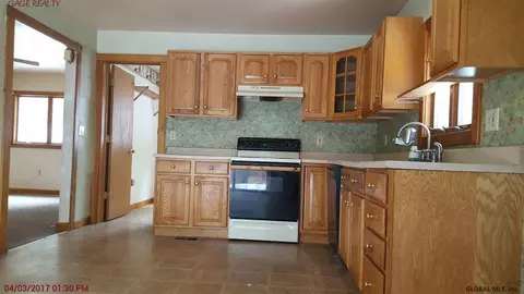 13 High Point Rd, Corinth, NY 12822 photo 10