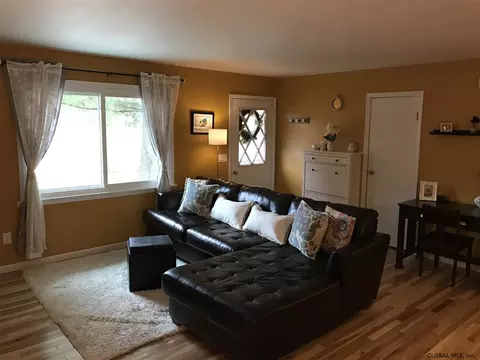 42 Werner Rd, Halfmoon, NY 12065 photo 14