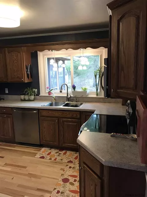 42 Werner Rd, Halfmoon, NY 12065 photo 7
