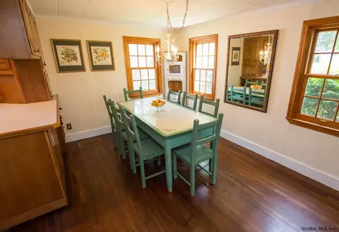 18 Mccormack Rd, Slingerlands, NY 12159 photo 5