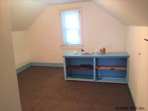 2426 Albany St, Schenectady, NY 12304 photo 7