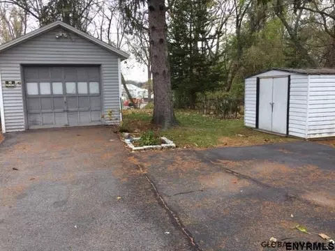 2426 Albany St, Schenectady, NY 12304 photo 3