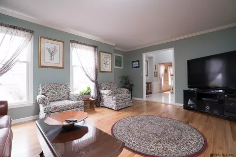5 Wembly Ct, Delmar, NY 12054 photo 5