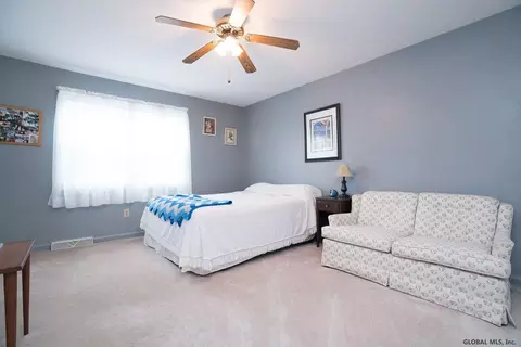 5 Wembly Ct, Delmar, NY 12054 photo 24