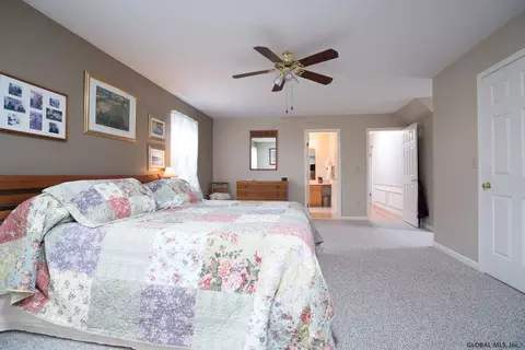 5 Wembly Ct, Delmar, NY 12054 photo 18