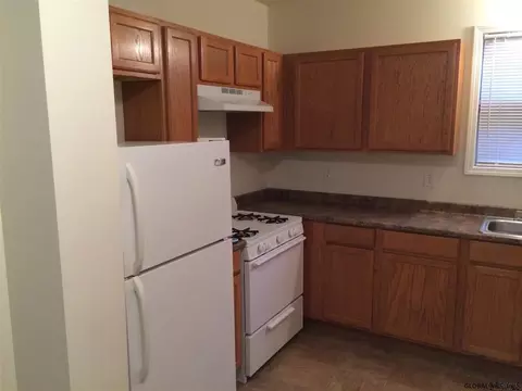 5 Monroe St, Schenectady, NY 12305 photo 5
