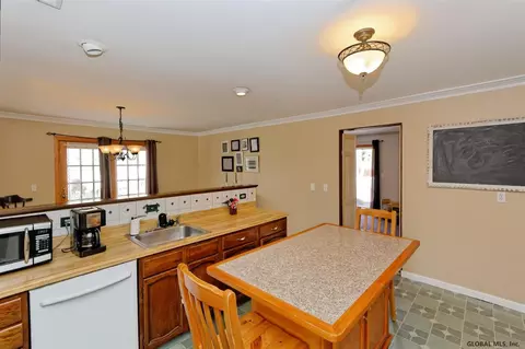 17 Olympian Dr, Slingerlands, NY 12159 photo 12