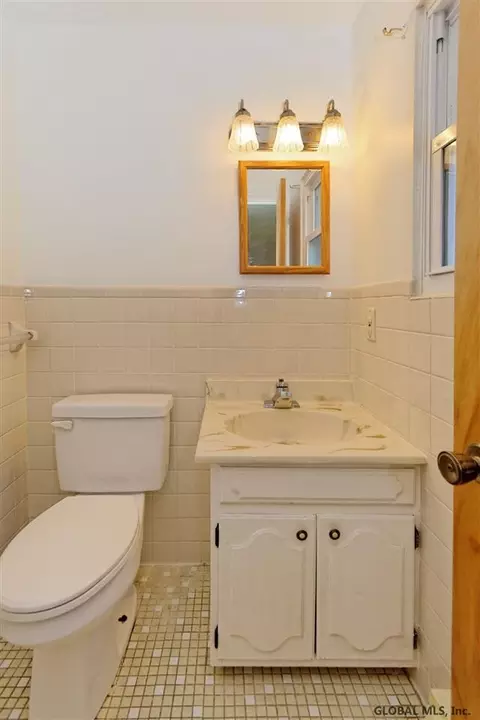 17 Olympian Dr, Slingerlands, NY 12159 photo 17