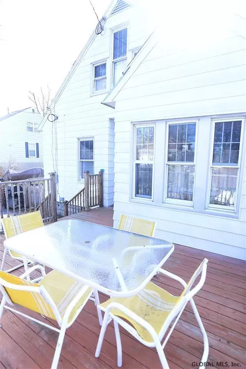 219 Eastholm Rd, Schenectady, NY 12304 photo 22
