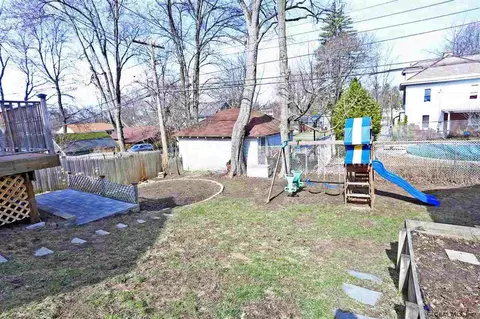 219 Eastholm Rd, Schenectady, NY 12304 photo 23