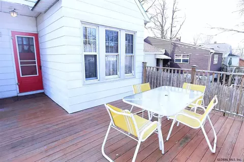 219 Eastholm Rd, Schenectady, NY 12304 photo 21