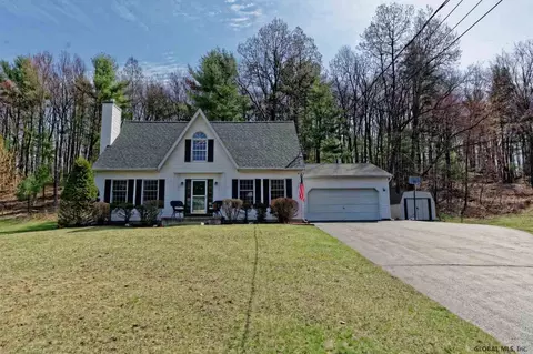 264 Schodack Dr, Schodack, NY 12033 photo 1