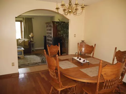 4 Carlyle Ct, Ballston Lake, NY 12019 photo 13