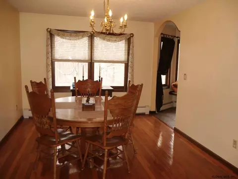 4 Carlyle Ct, Ballston Lake, NY 12019 photo 12