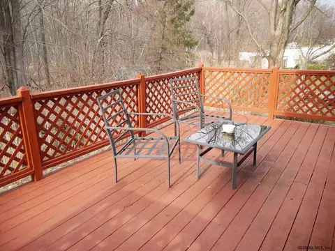 4 Carlyle Ct, Ballston Lake, NY 12019 photo 25