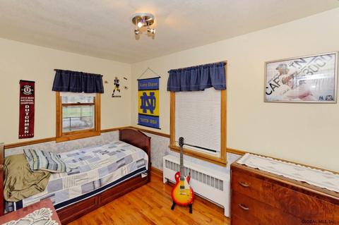 9 Schuster Rd, Schenectady, NY 12303 photo 18