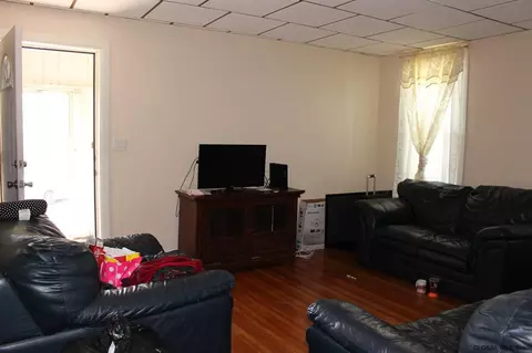 1032 Eastern Ave, Schenectady, NY 12308 photo 15