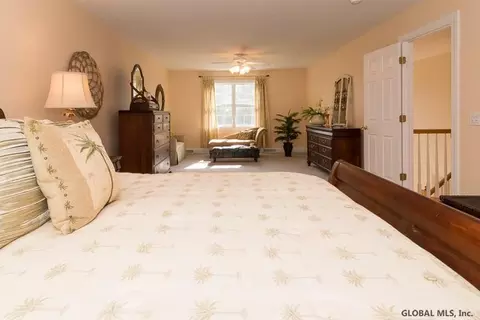 12 Little Dr, Malta, NY 12020 photo 17