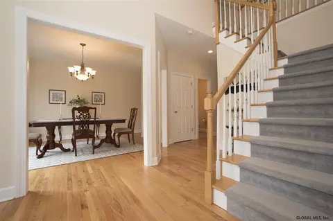 12 Little Dr, Malta, NY 12020 photo 5