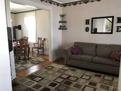 47 Willow Ave, Schenectady, NY 12304 photo 7