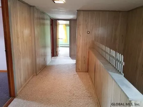 24 Chiswell St, Schenectady, NY 12304 photo 7