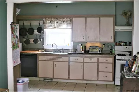 71 N Main St, Broadalbin, NY 12025 photo 6
