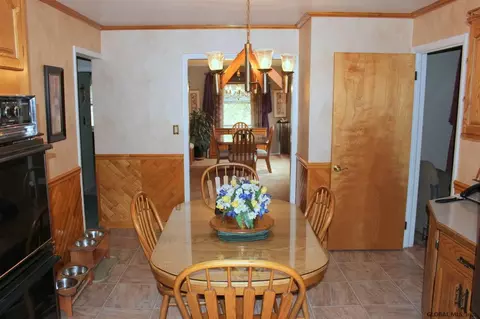 20 Mullen Dr, Schenectady, NY 12306 photo 4