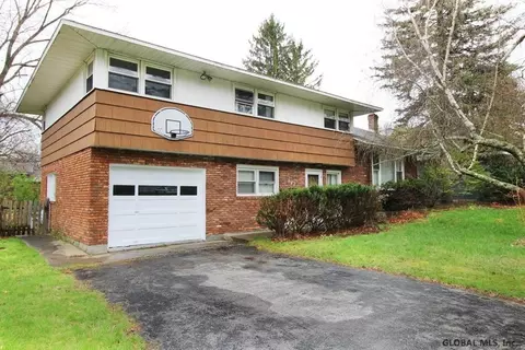 171 Ormond St, Albany, NY 12208 photo 1