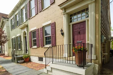 27 Front St, Schenectady, NY 12305 photo 1