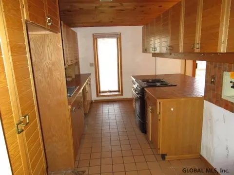 1509 Mcclellan St, Schenectady, NY 12309 photo 9