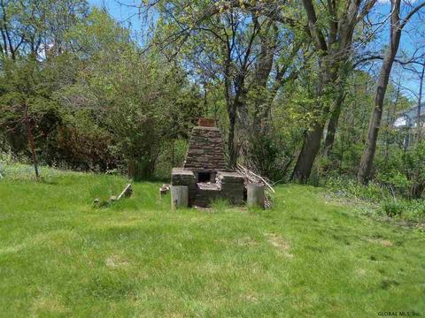 2192 River Rd, Schenectady, NY 12309 photo 4