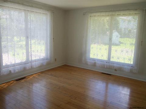 2192 River Rd, Schenectady, NY 12309 photo 7