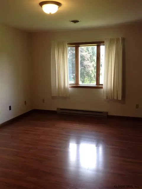 100 Harris Rd, Waterford, NY 12188 photo 10