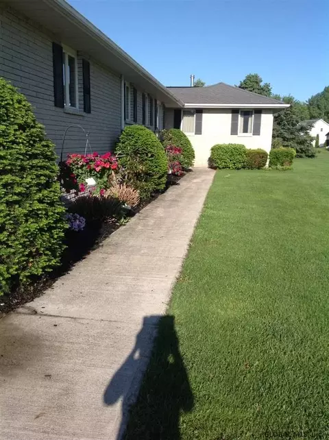 100 Harris Rd, Waterford, NY 12188 photo 2